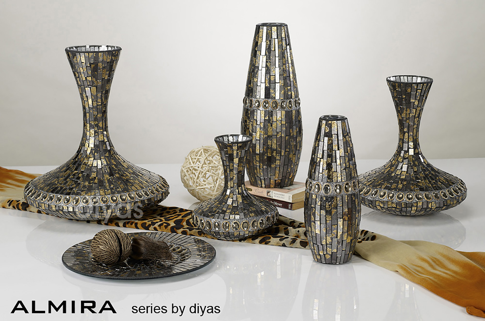 Almira Mosaic Art Glassware Diyas Home Platters